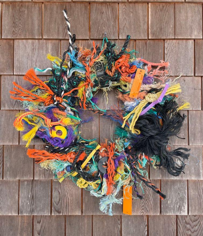 Beachcomber Wreath -Black & Orange