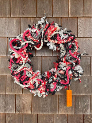 Beachcomber Wreath -Black, White and Red