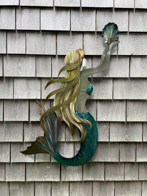 Mermaid Holding Shell